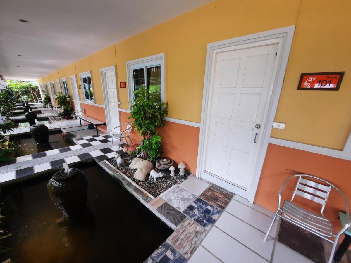 Fancy Carp Resort Cha-Am Eksteriør bilde